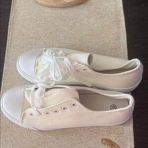 Women's Cream Canvas Sneakers